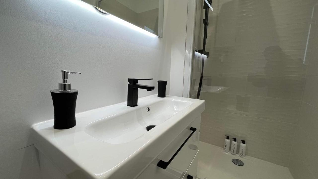 Dautresire Apartment เลอเทรปอร์ ภายนอก รูปภาพ