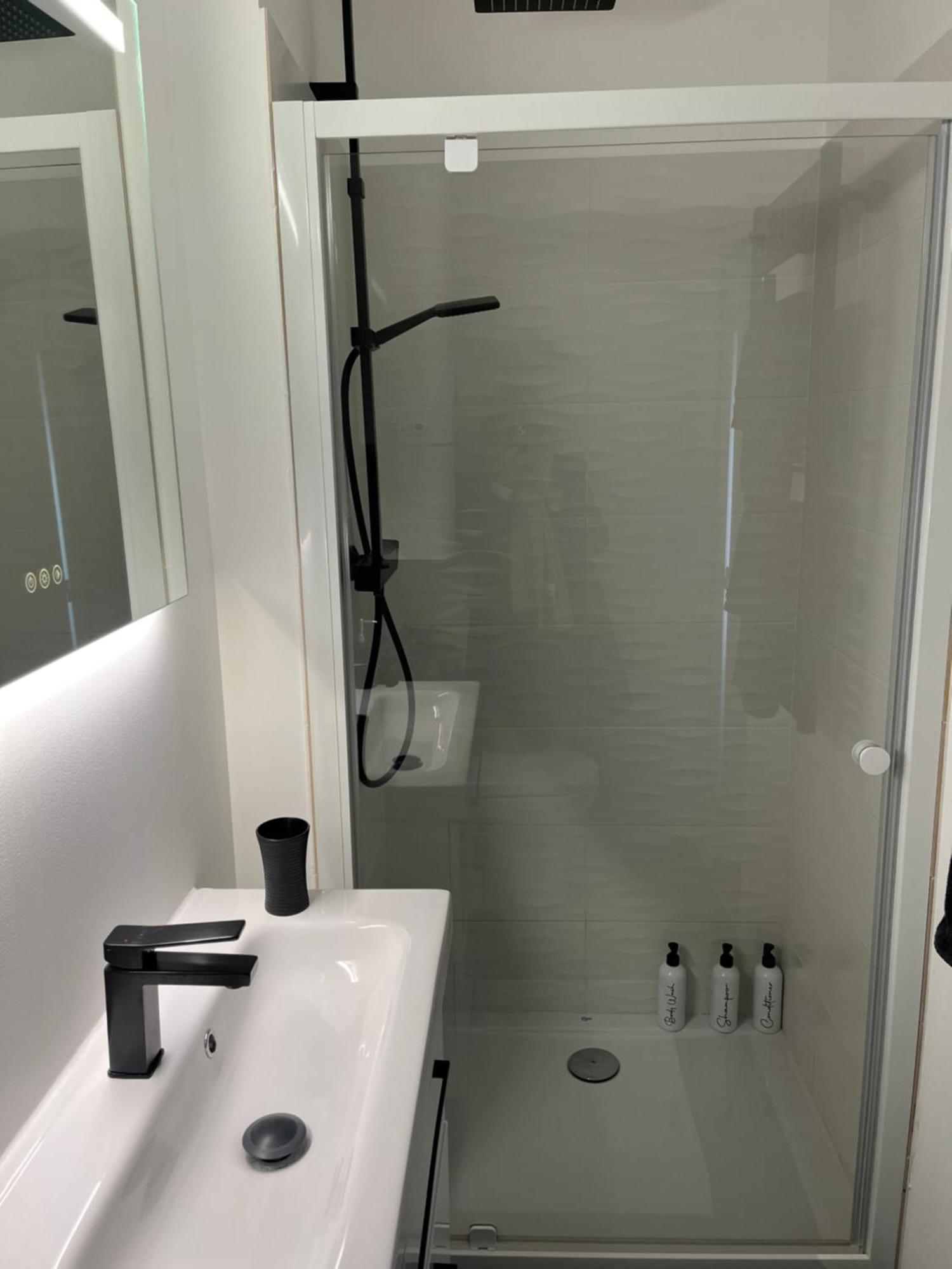 Dautresire Apartment เลอเทรปอร์ ภายนอก รูปภาพ